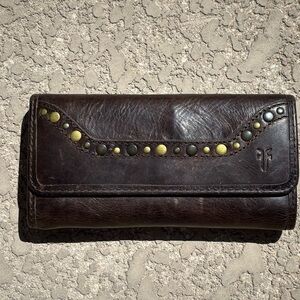 Frye Leather Melissa Continental Trifold Wallet Studded Brown Retail $158